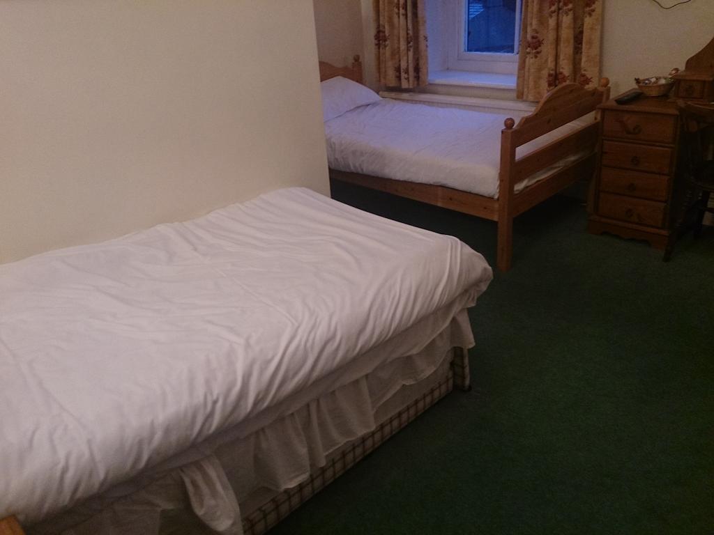 Oyo Rose & Crown Hotel Bainbridge